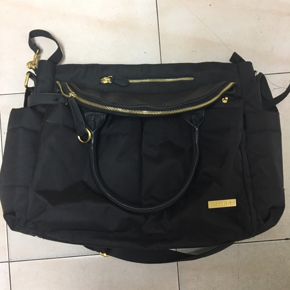 Skip Hop Chelsea Diaper Bag