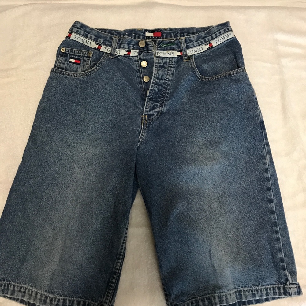 Tommy Hilfiger