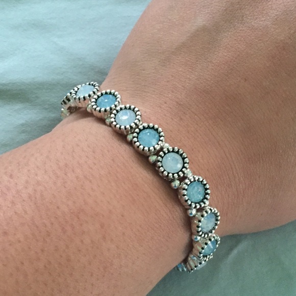 Old Navy Jewelry - FINAL PRICE - NWT Old Navy Bracelet