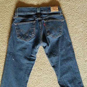 Levis 504 size 9L