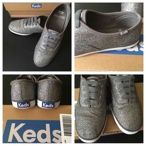 Hollister glitter Keds
