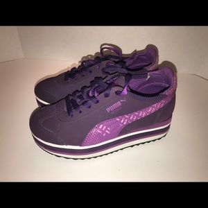 Purple Puma Platform Shoe's size 6