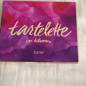 Tartlette in Bloom Palette