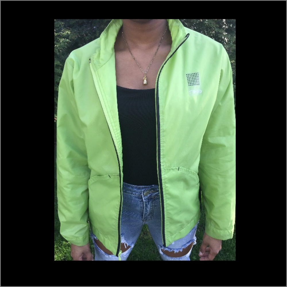 Nike zip up windbreaker