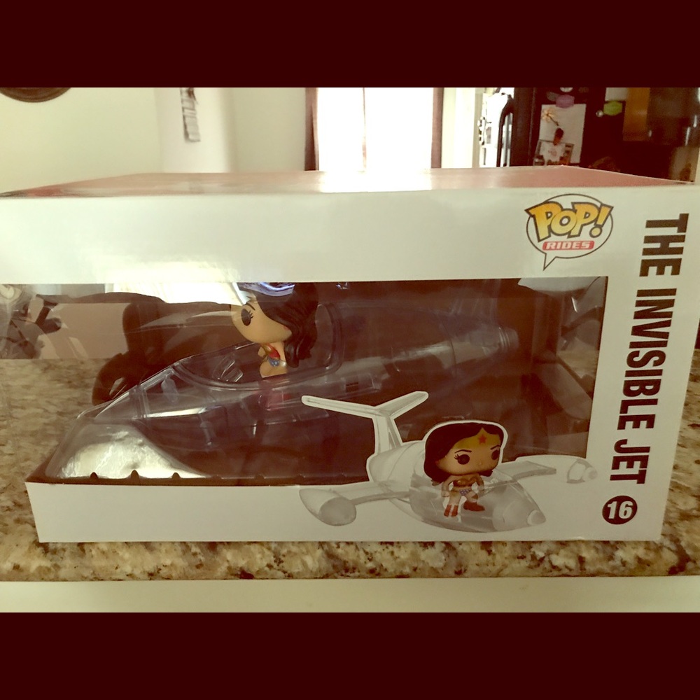 Wonder Woman Invisible Jet