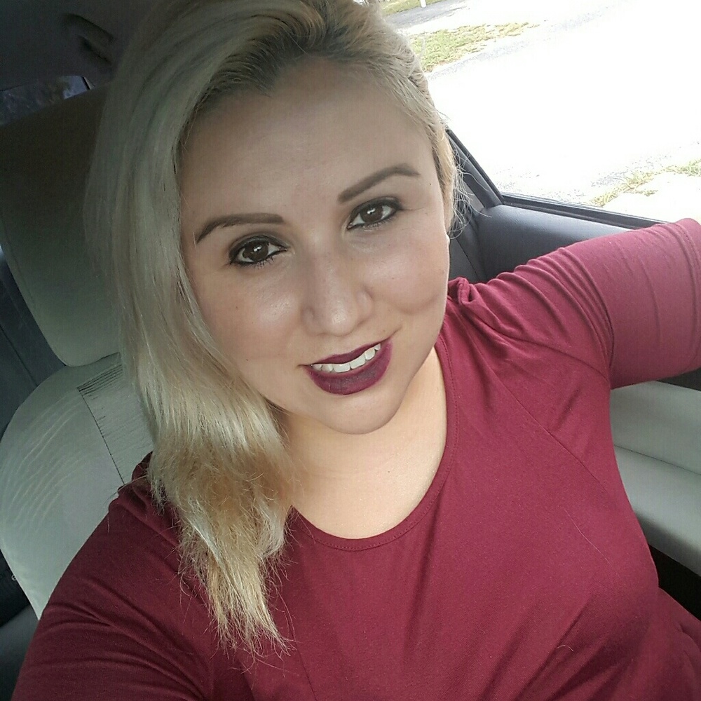 Meet your Posher, Viviana