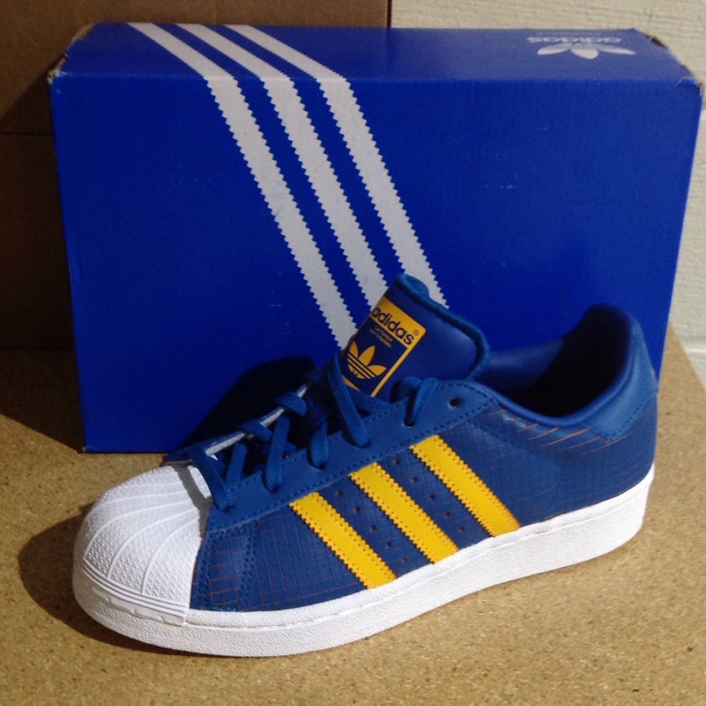 Adidas Boy's Superstar J