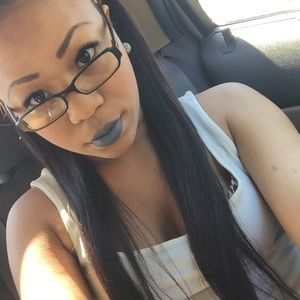 Meet your Posher, Brianna