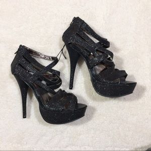 NWT Forever 21, 5 inch Gray Sparkle Heels