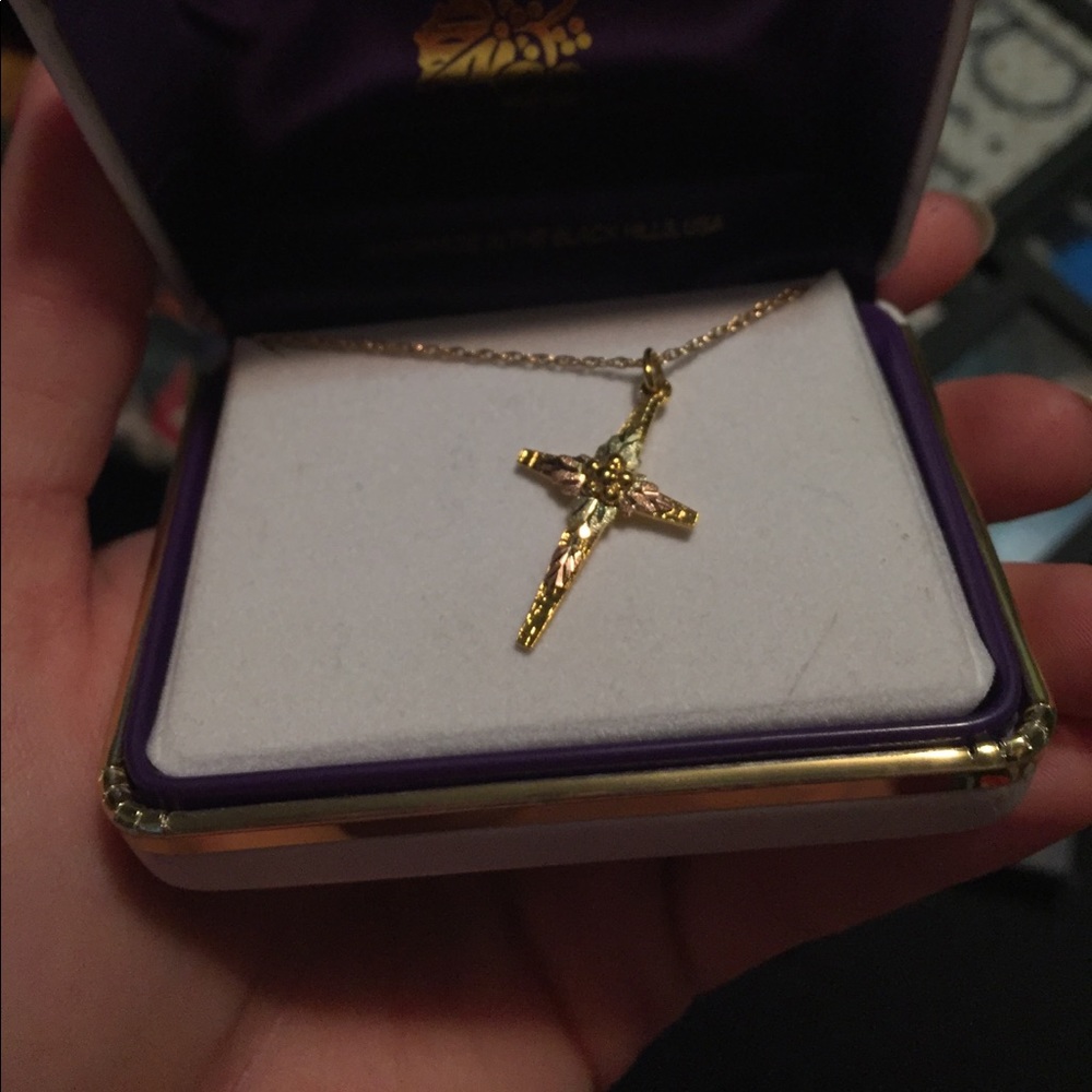 Black hills gold necklace