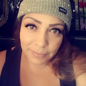 Meet your Posher, Marcela