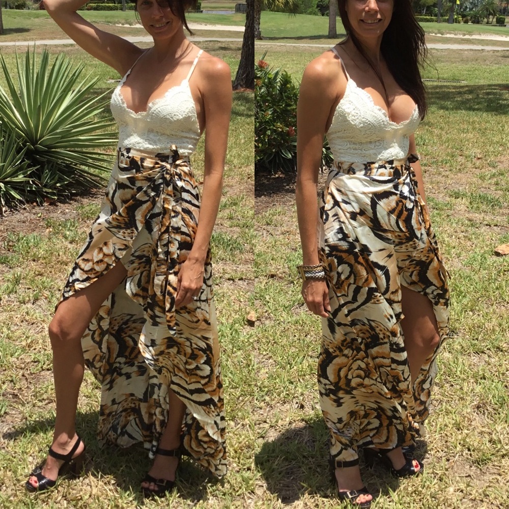 Small Only! HiLo Maxi Dress - Picture 2 of 3