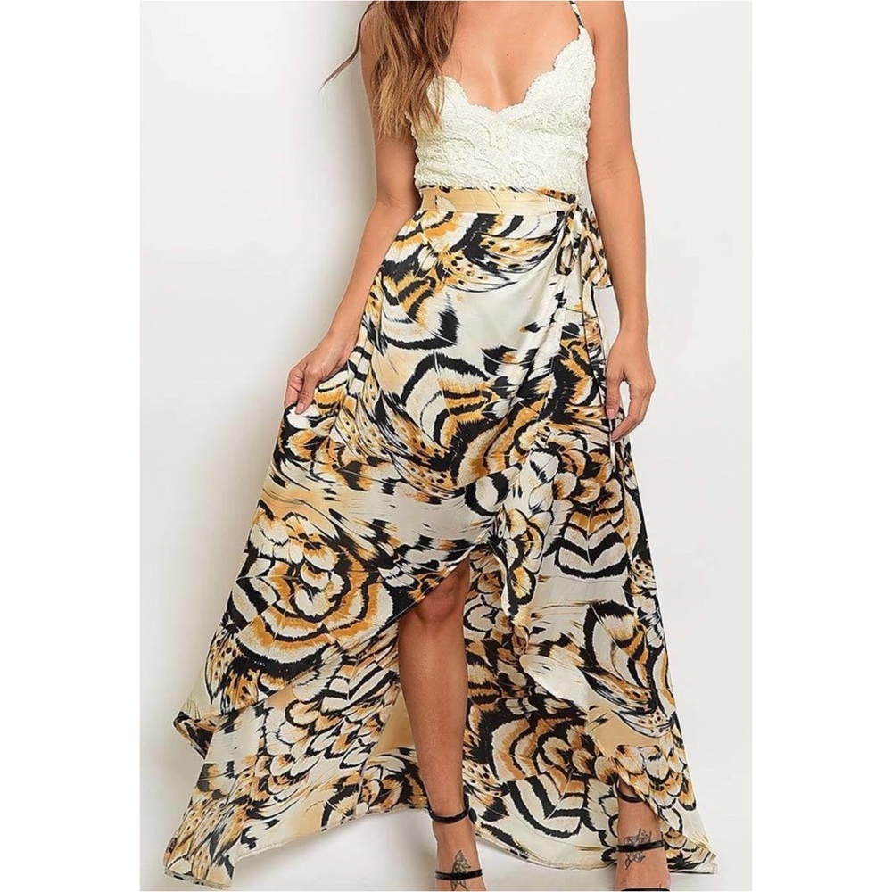 Small Only! HiLo Maxi Dress - Picture 1 of 3