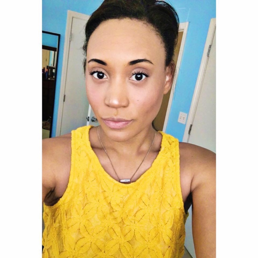 Meet your Posher, Shana