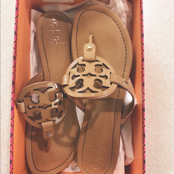 Tory Burch Sandals. - Picture 2 of 2