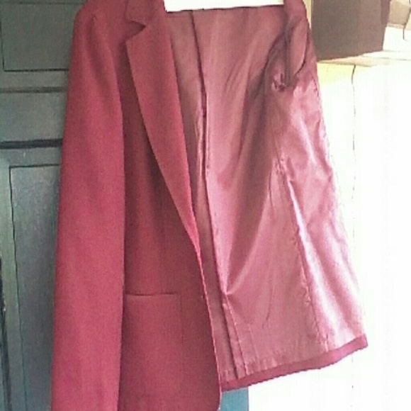 Jacket - Picture 2 of 4