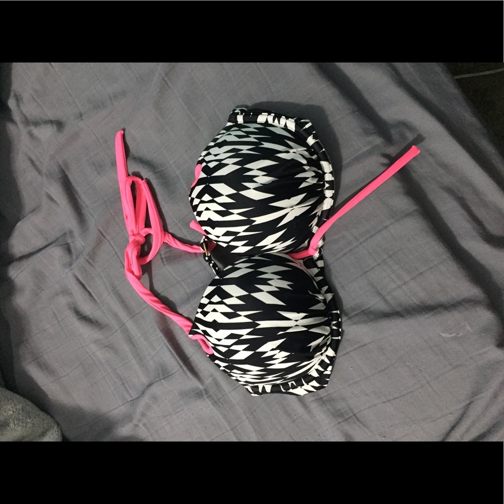Bathing suit top push up
