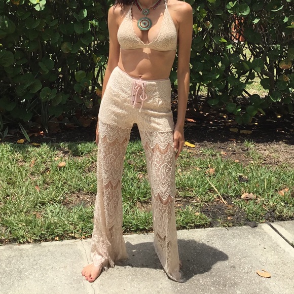 Bohemian Lace Pants - Picture 2 of 4