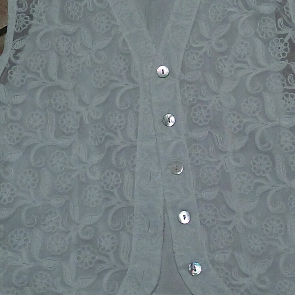 Tendenza white button top Size M - Picture 2 of 2