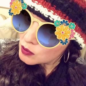 Meet your Posher, Kelly