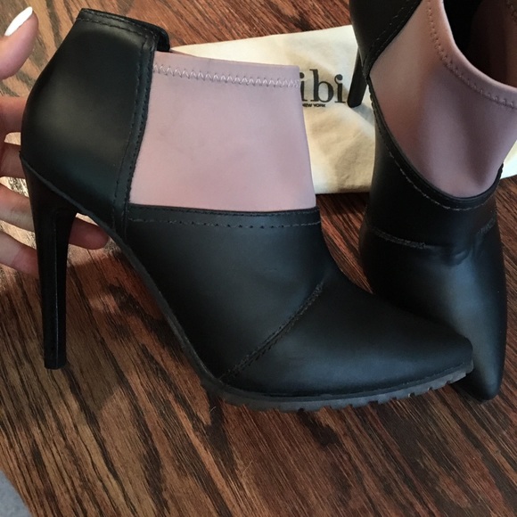 Tibi heeled ankle booties black and blush pink - Picture 5 of 6