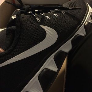 Nike Air Max Tailwind 8