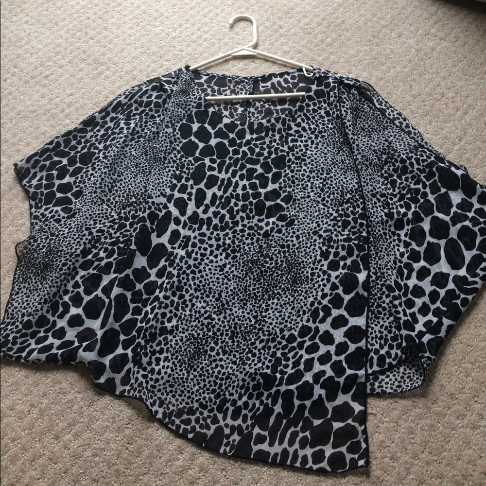 Junior top used but good condition no tag no size