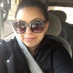 Meet your Posher, Rosemarie