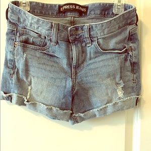 Distressed, cuffed shorts.