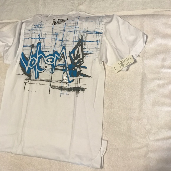 Shirt - Picture 2 of 2