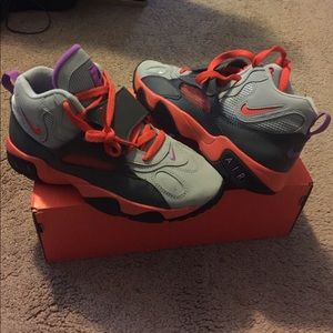 Nike Turfs ❗️SOLD❗️