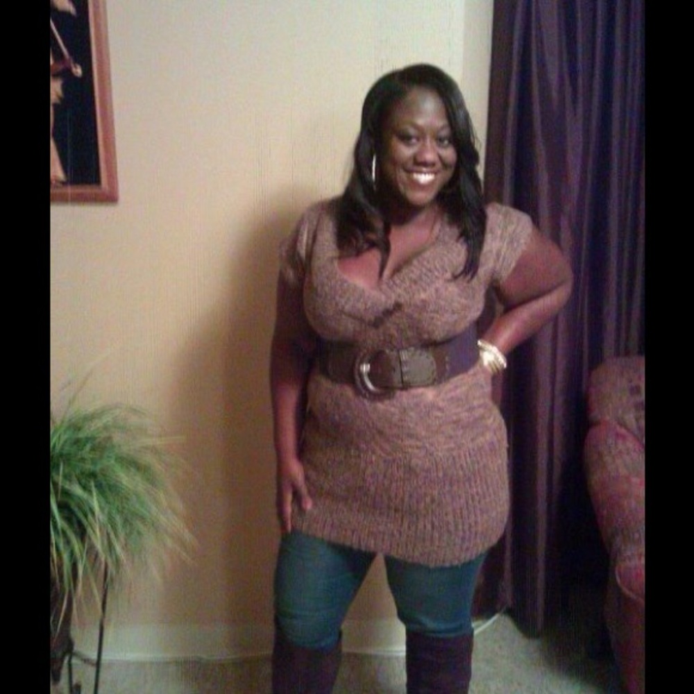 Meet your Posher, Funmi