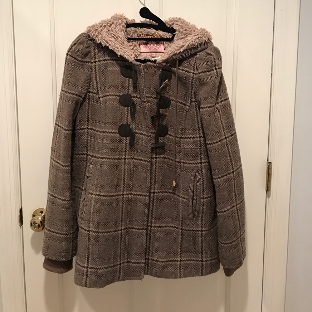 Fur lined pleated winter jacket