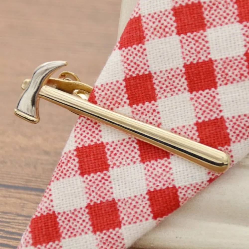 🆕 Axe tie clip