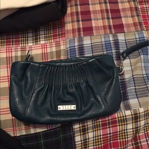 Elle dark green wristlet
