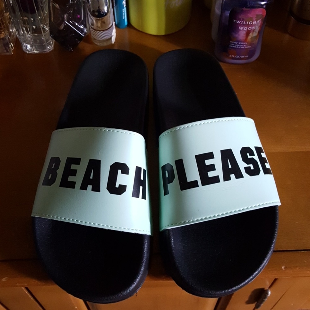 VS Pink slides
