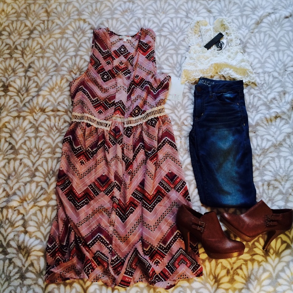 NWT Long & Printed Kimono Style Vest 💗💛