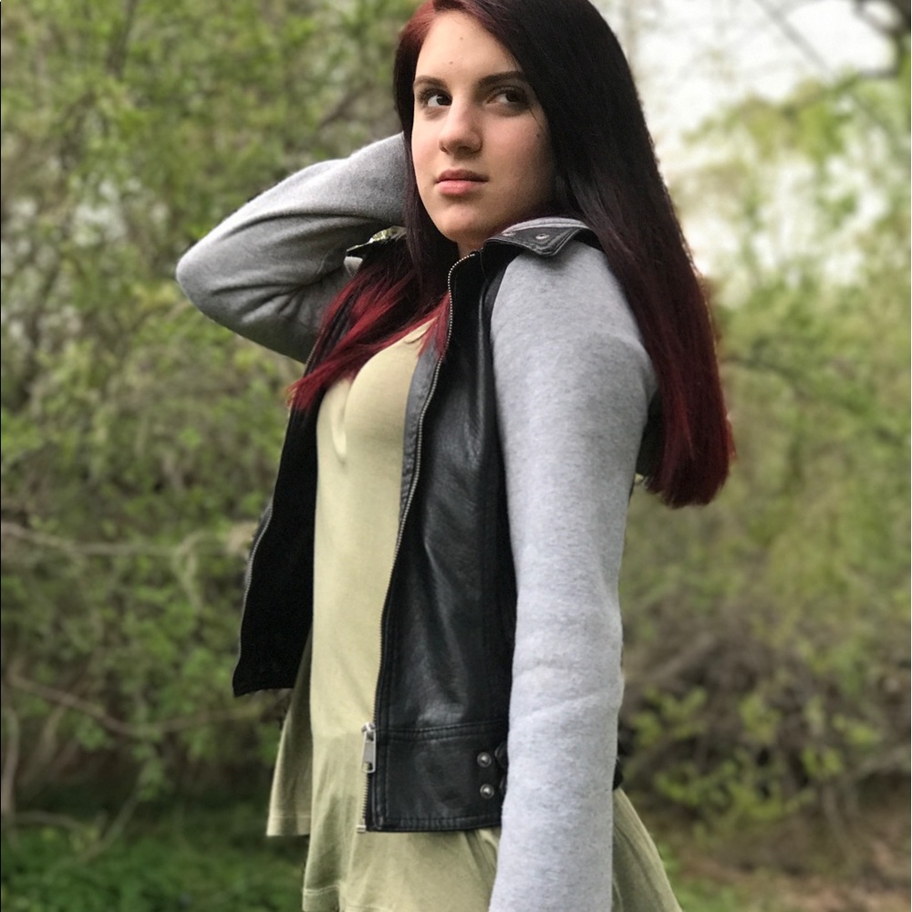 Meet your Posher, Jackie