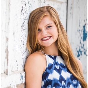 Meet your Posher, Caroline