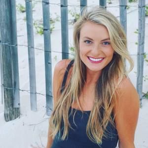 Meet your Posher, Holly