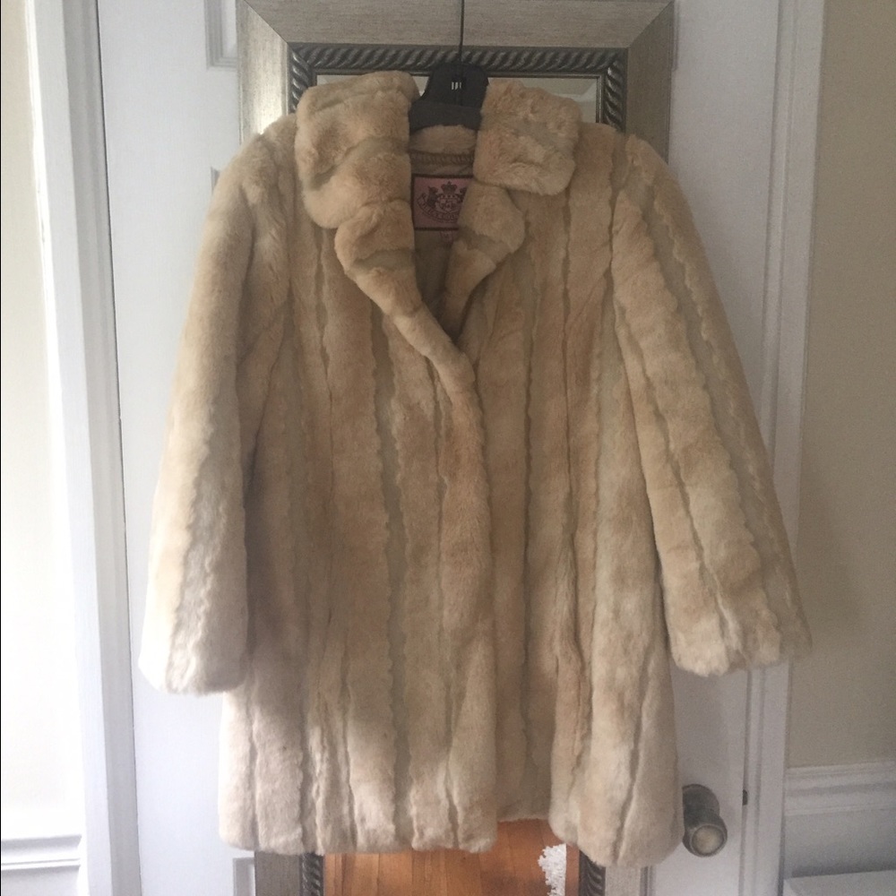 RARE* Blonde faux fur Juicy Couture coat jacket - Picture 5 of 7