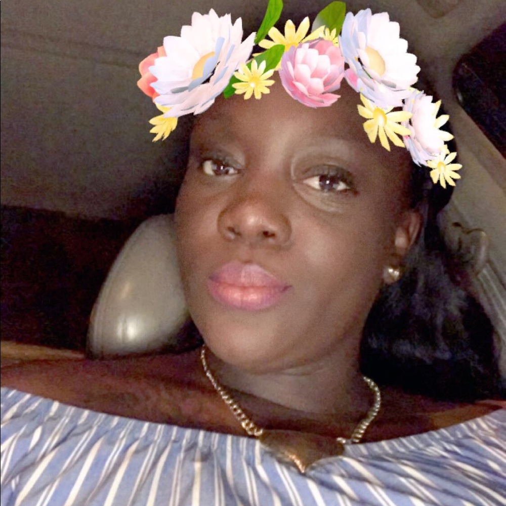 Meet your Posher, Christina