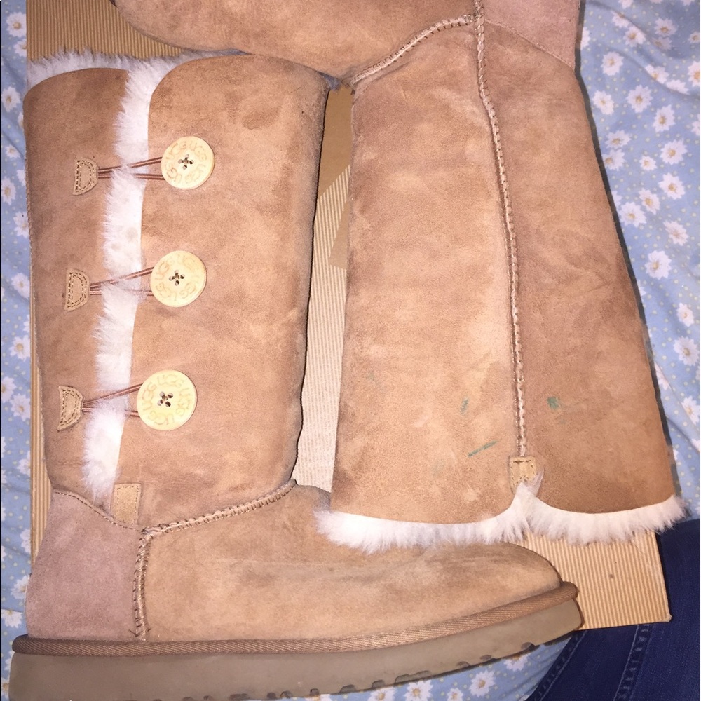 Bailey Button UGGs