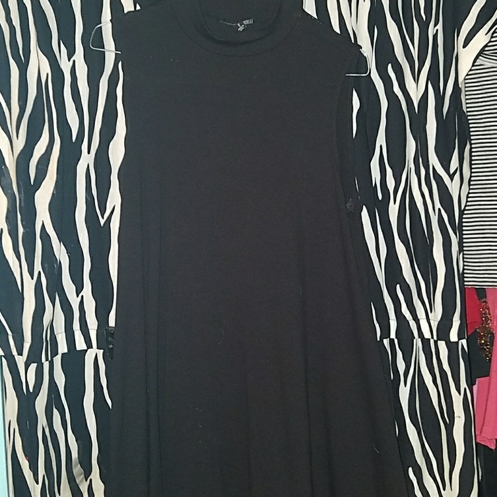 Kristen nicole highneck tank never worn