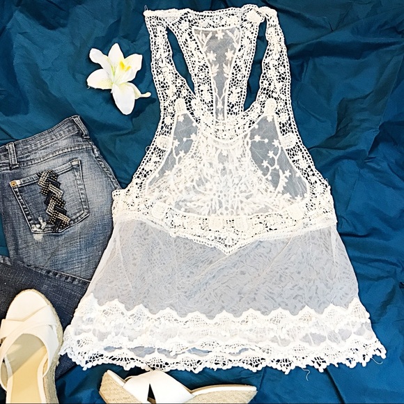 Tops - 🎉HP🎉Bohemian Crochet Lace White Top Hippie Gypsy