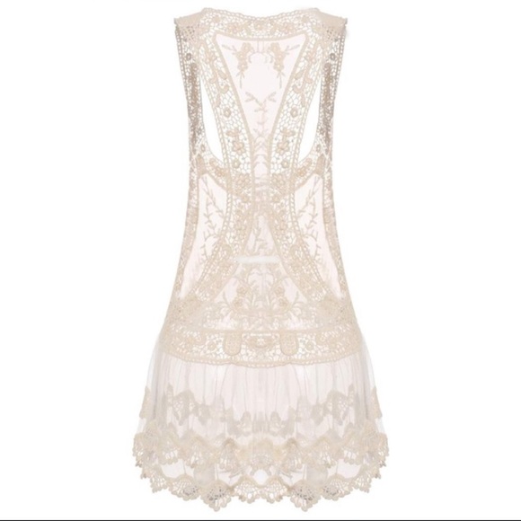 🎉HP🎉Bohemian Crochet Lace White Top Hippie Gypsy - Picture 4 of 7