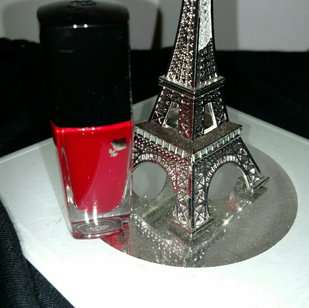 Lancome Miss Coquelicot Vernis In Love