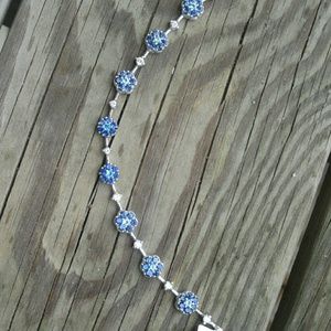 Blue floral link bracelet