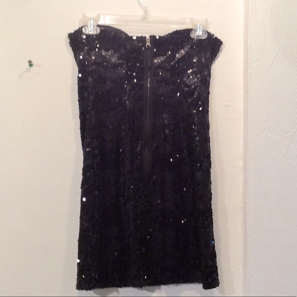 Sexy Guess sequin dress - Picture 2 of 3