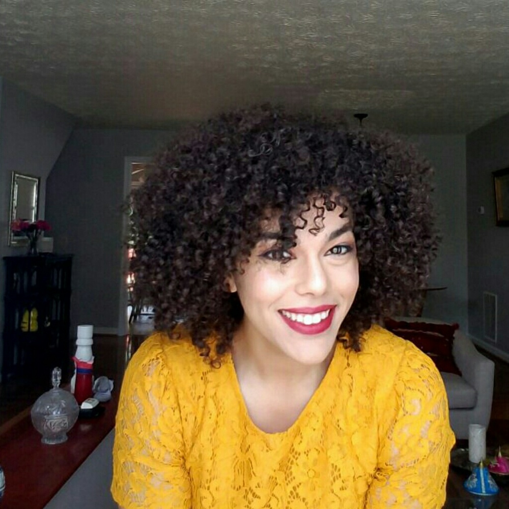 Meet your Posher, Wafae